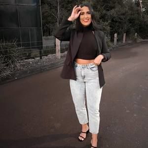 Meet your Posher, Ashley